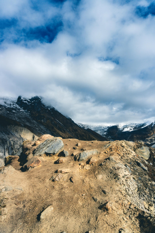Annapurna : The Hidden Dangers Every Trekker Should Know