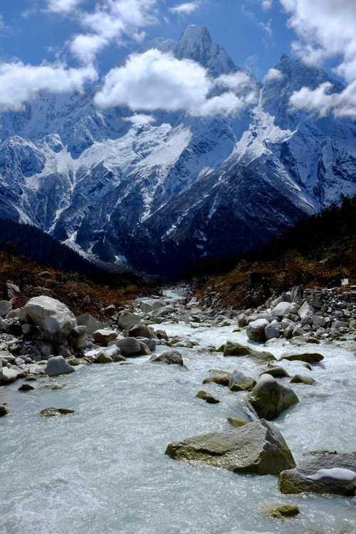 5 Reasons to choose Manaslu Circuit Trek