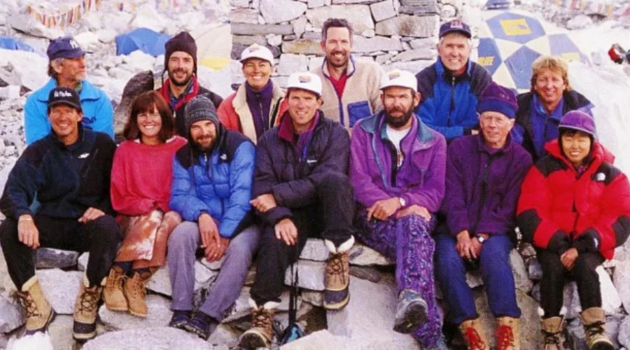 Mount Everest Disaster 1996: Tragedy on the World's Highest Peak |  Magnificent Himalayan Treks | Group and Private Trek and Tour in Nepal